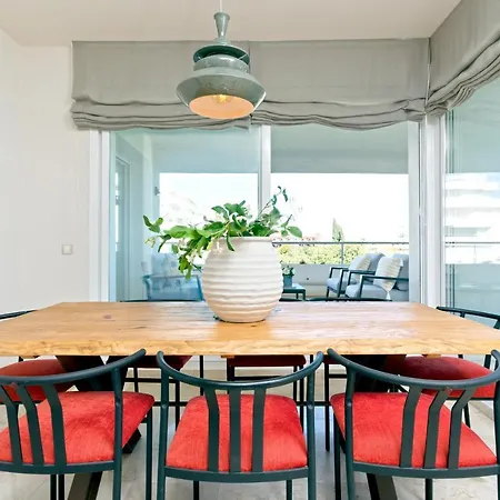 Genteel Flamencos Terrace Marbella